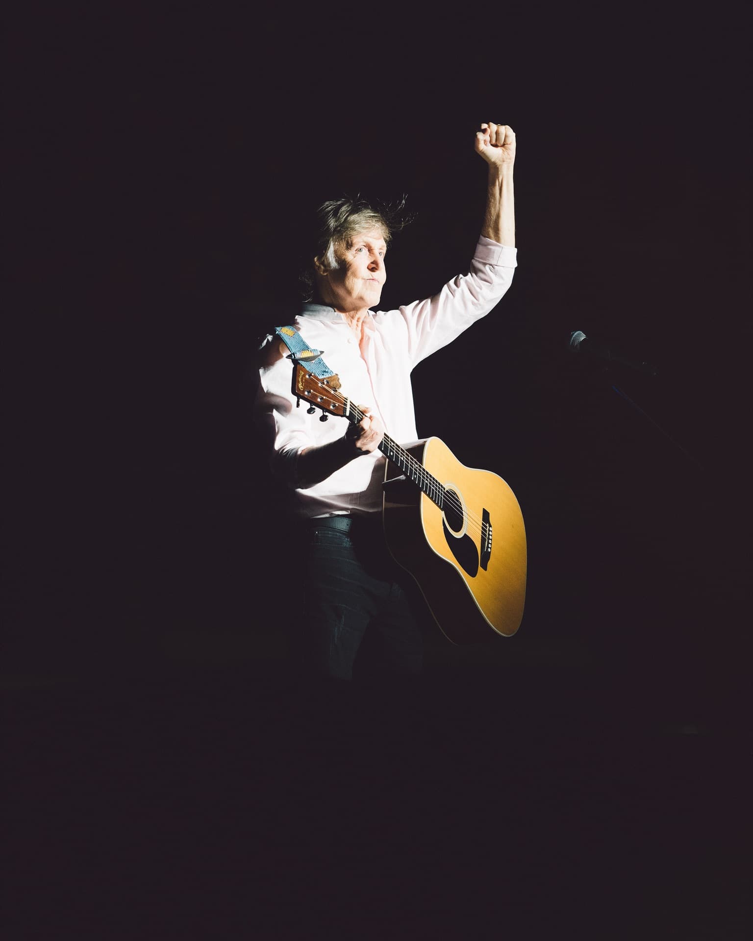 Concert photography with colorful stage lighting