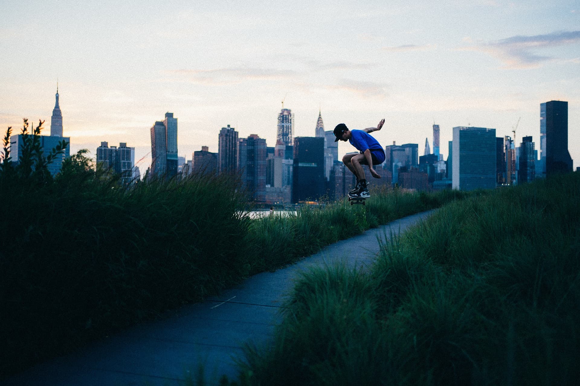 NYC street photography shot on Sony 35mm lens